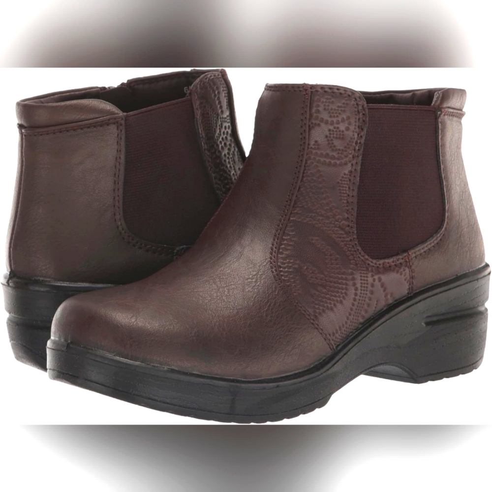 Easy Street Womens Rosario Faux Leather Embossed Booties